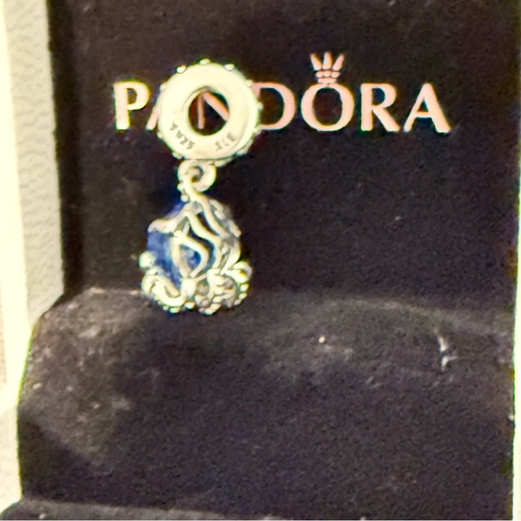 Authentic Pandora dangling Blue octopus Charm - Picture 4 of 6
